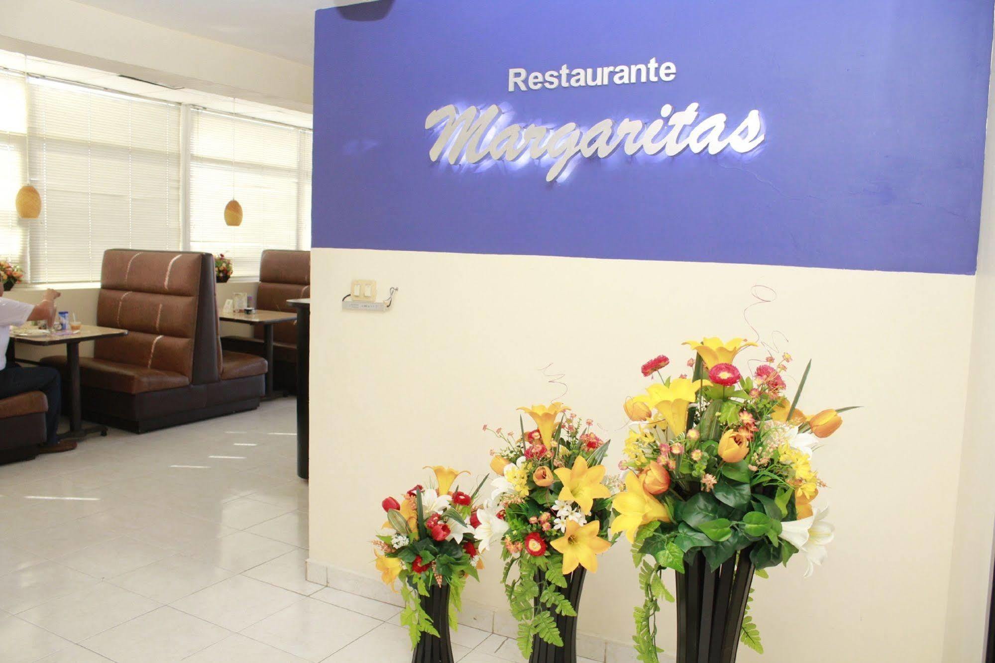 Hotel Villa Margaritas Villahermosa Exterior photo